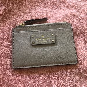 Business card holder